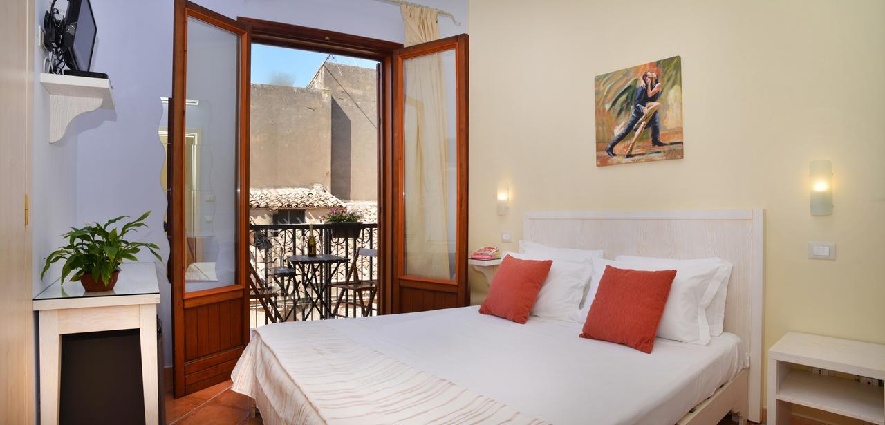 Badia Rooms & Breakfast Кастелламмаре-дель-Гольфо Екстер'єр фото